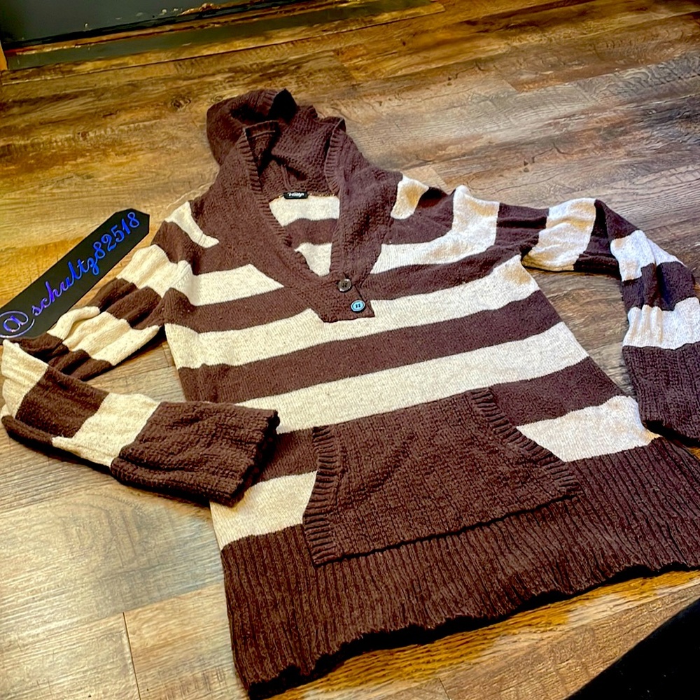 Brown sweater